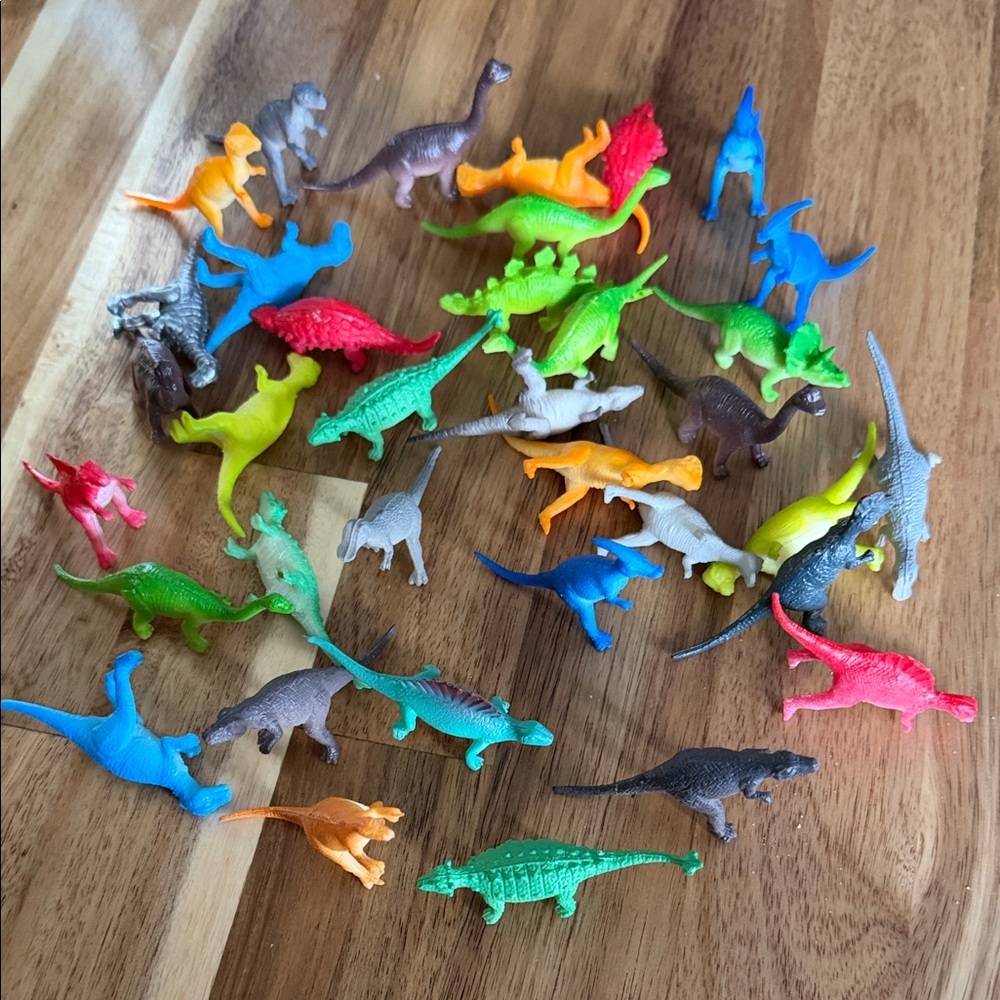 Colorful Miniature Dinosaur Toy Set